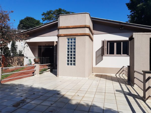 Casa de 188 m² situada na AV. Rio Branco em Liberato Salzano – RS