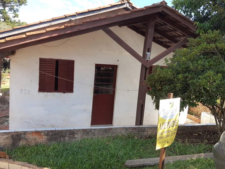 Vende-se 2 casas em Novo Xingu RS