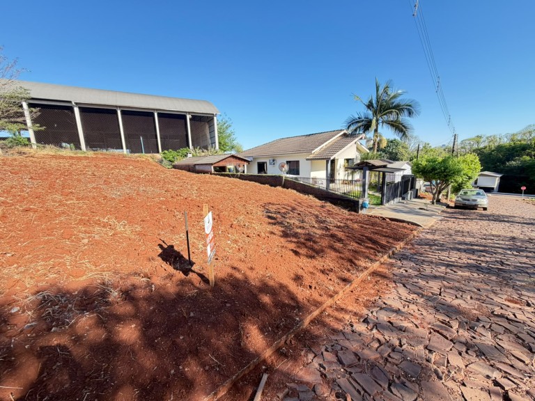 TERRENO DE 506 M² EM CONSTANTINA-RS