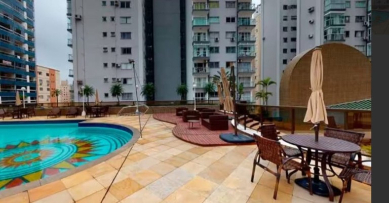 APARTAMENTO MOBILIADO EM BALNEÁRIO CAMBORIÚ-SC