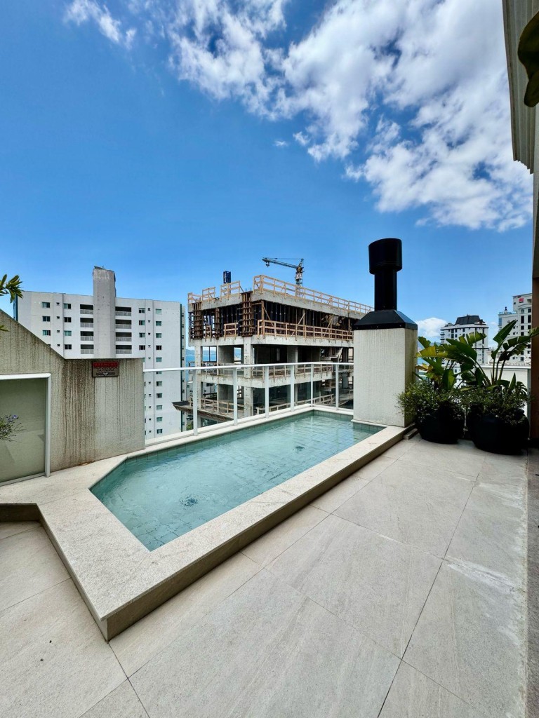 APARTAMENTO NO CENTRO DE ITAPEMA-SC