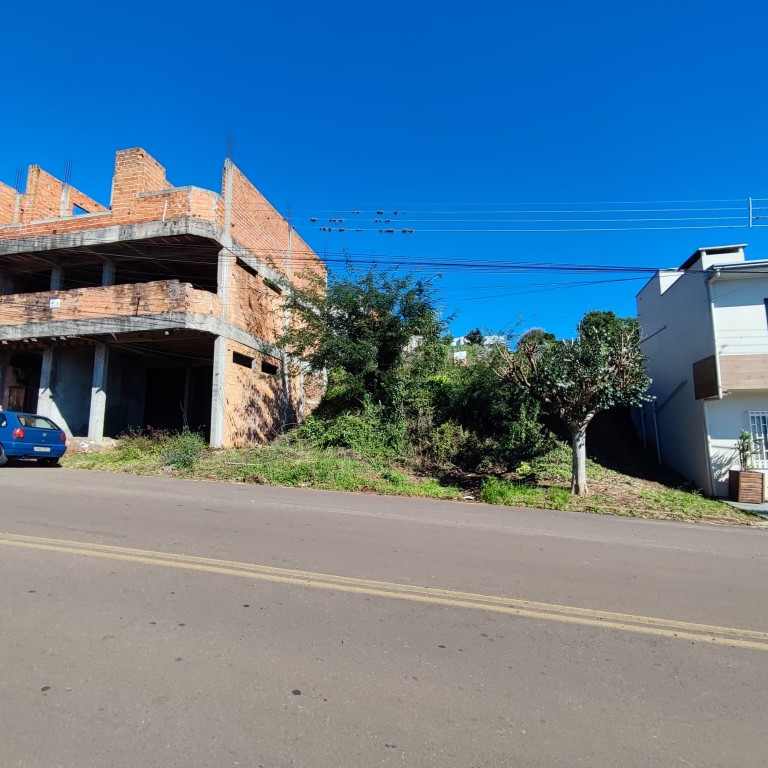 TERRENO DE 700 M² EM SARANDI-RS