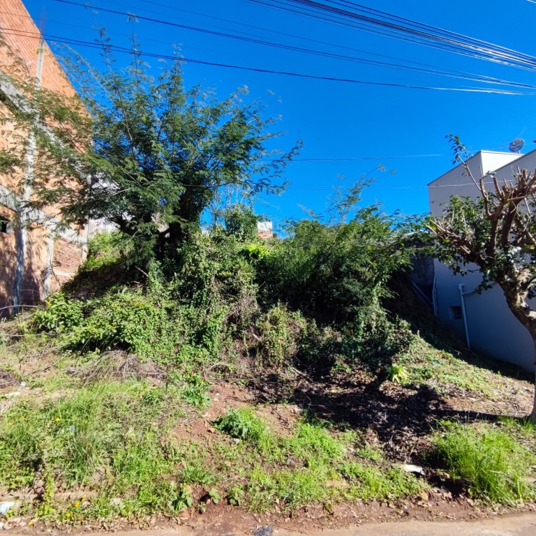 TERRENO DE 700 M² EM SARANDI-RS