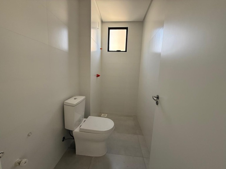 APARTAMENTO NOVO DE 70 M² EM ITAPEMA-SC