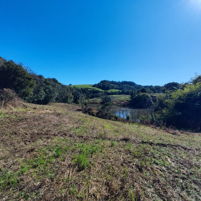 ÁREA DE TERRA DE 7.7 HA NO RS