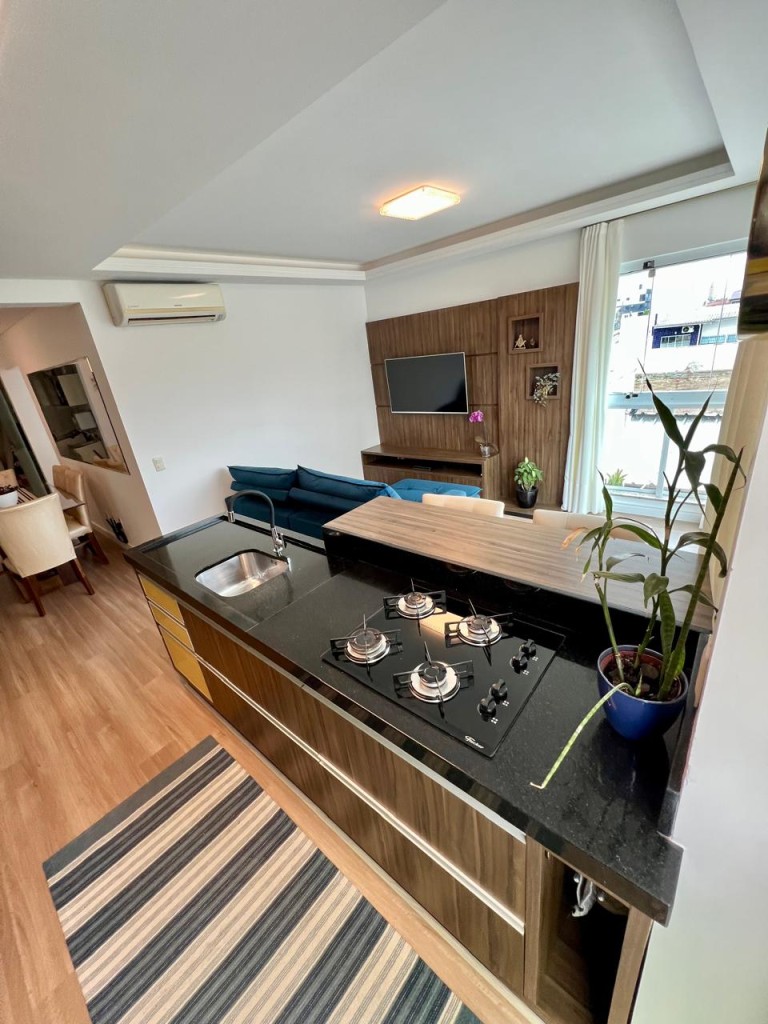 APARTAMENTO MOBILIADO EM PORTO BELO-SC