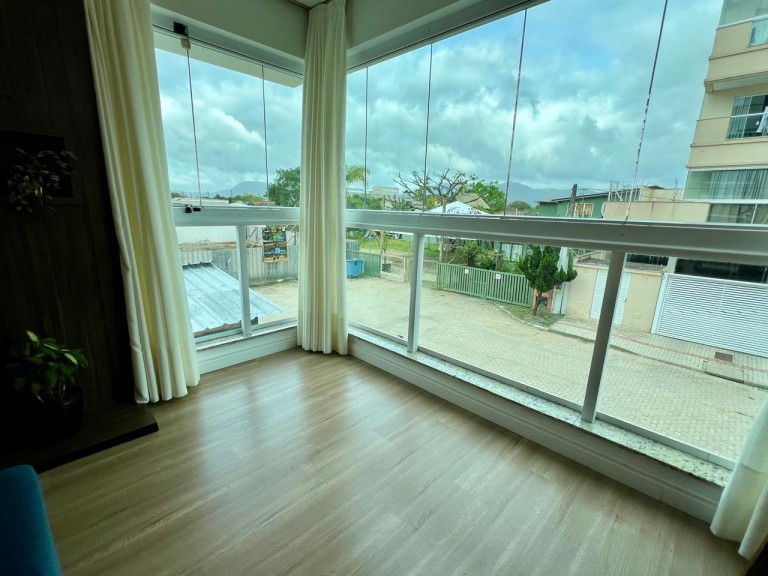 APARTAMENTO MOBILIADO EM PORTO BELO-SC