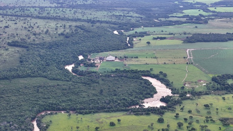 FAZENDA DE 3.600 HA EM GOIÁS