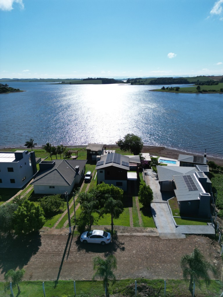 CASA MOBILIADA NO CONDOMÍNIO VIVENDA DAS PALMEIRAS