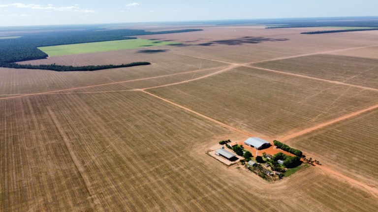 FAZENDA DE 2.815 HA NO MATO GROSSO