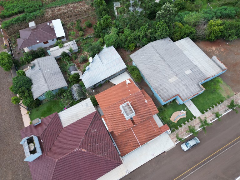 CASA DE 200 M² EM ENGENHO VELHO-RS