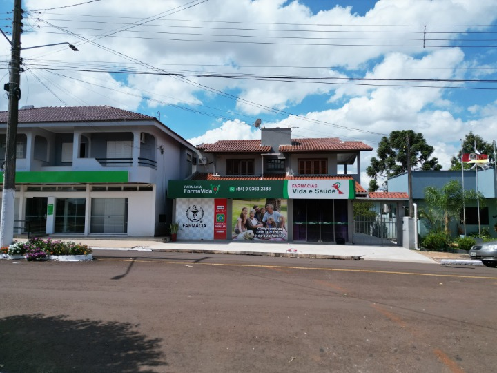 CASA DE 200 M² EM ENGENHO VELHO-RS