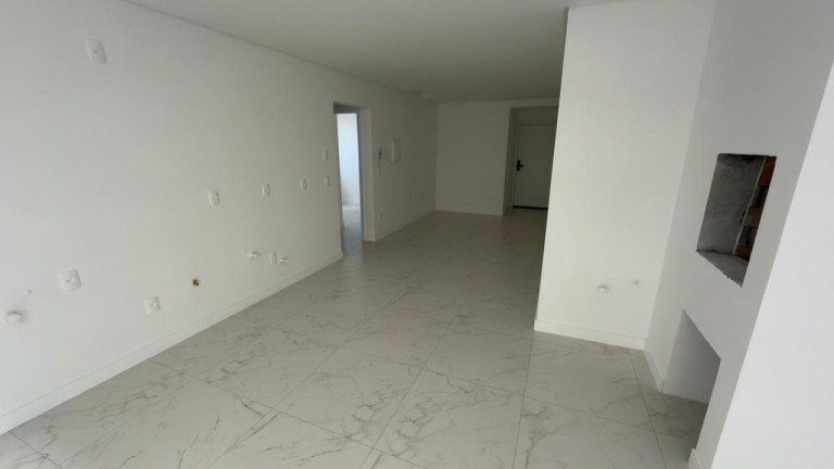 APARTAMENTO NOVO EM ITAPEMA-SC
