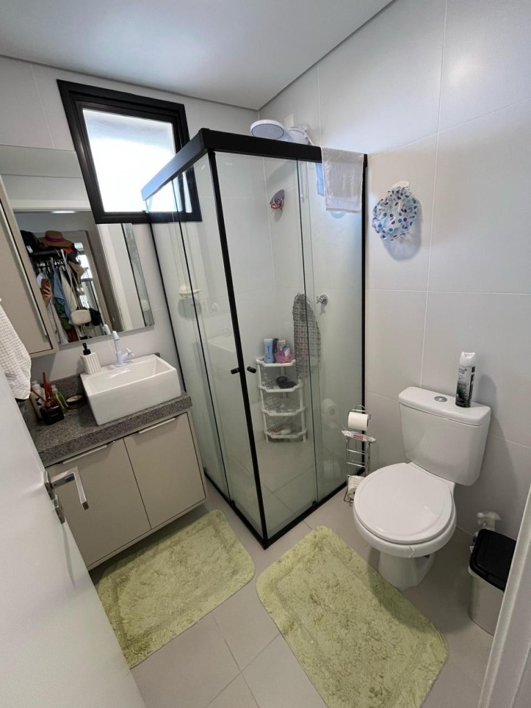 APARTAMENTO SEMI MOBILIADO EM ITAPEMA-SC