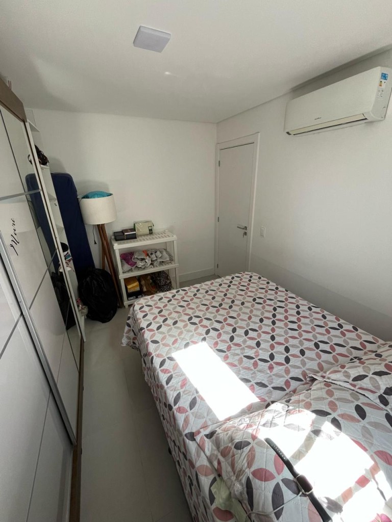 APARTAMENTO SEMI MOBILIADO EM ITAPEMA-SC
