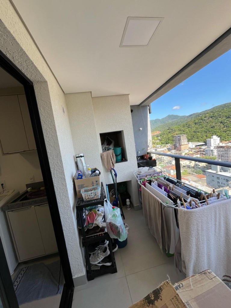 APARTAMENTO SEMI MOBILIADO EM ITAPEMA-SC