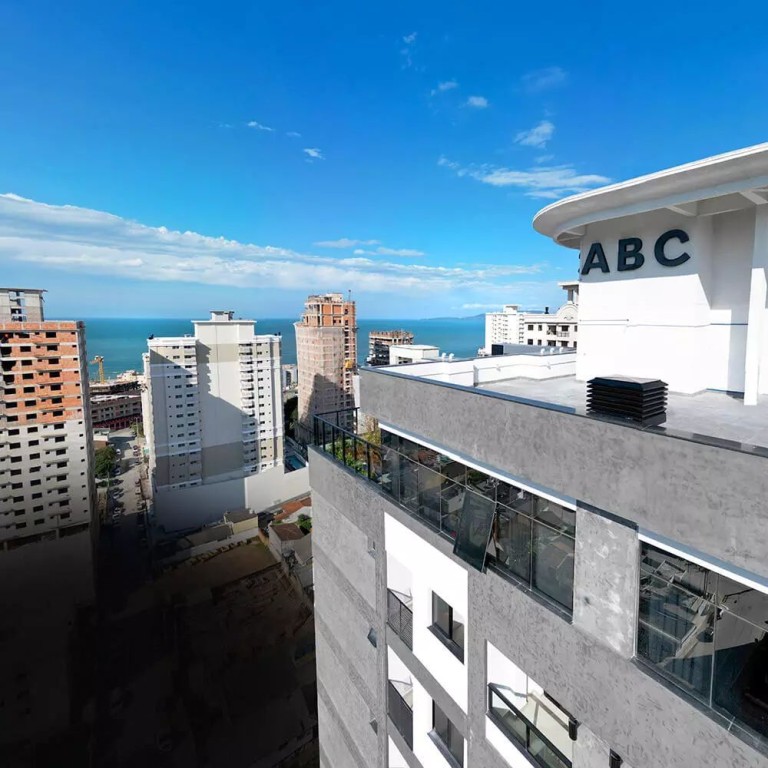 APARTAMENTO SEMI MOBILIADO EM ITAPEMA-SC