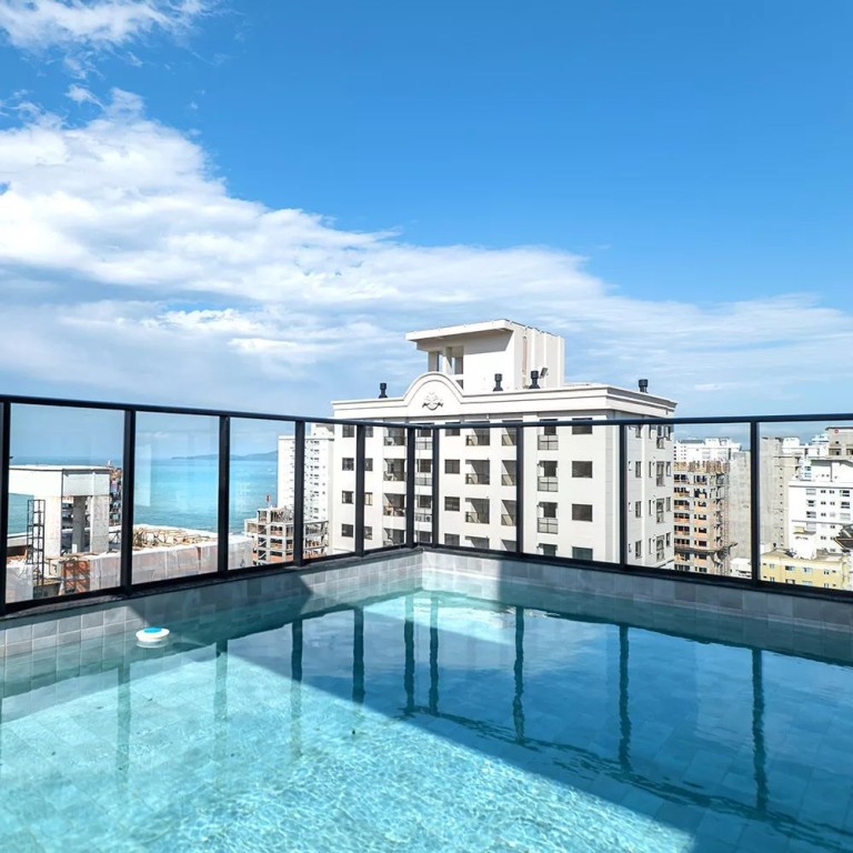 APARTAMENTO SEMI MOBILIADO EM ITAPEMA-SC