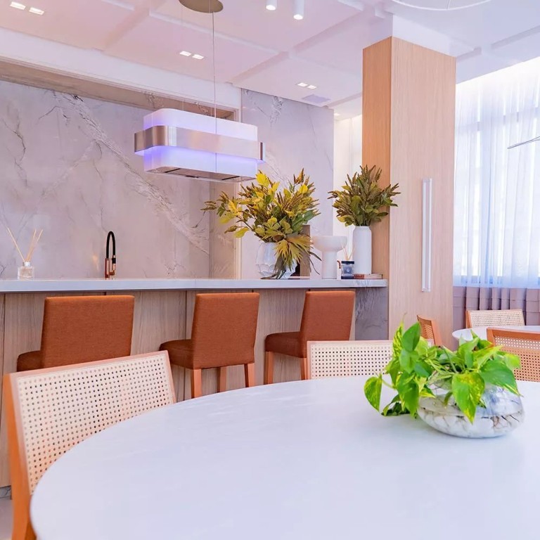 APARTAMENTO SEMI MOBILIADO EM ITAPEMA-SC