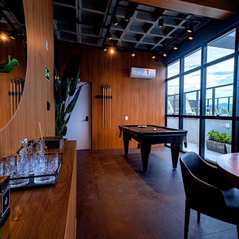 APARTAMENTO SEMI MOBILIADO EM ITAPEMA-SC