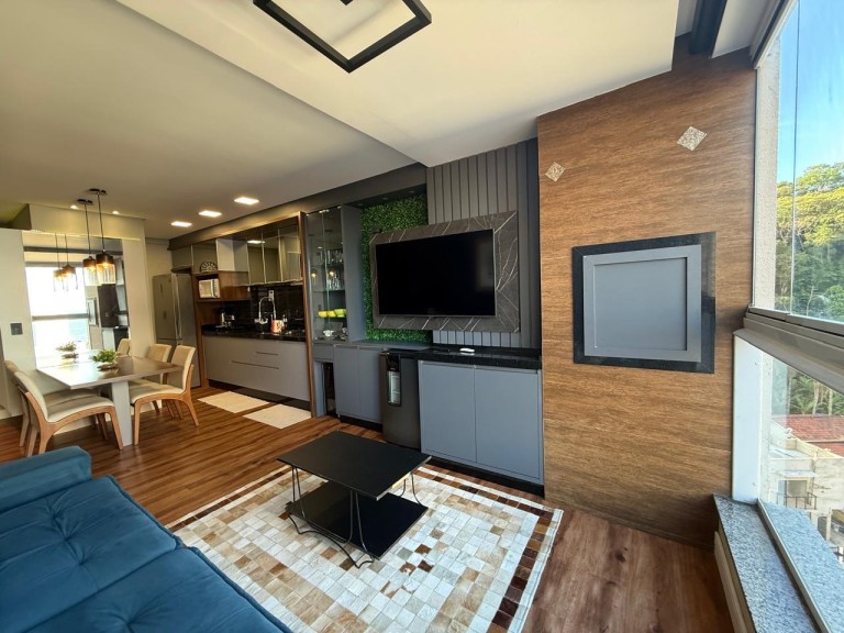 APARTAMENTO MOBILIADO EM ITAPEMA-SC