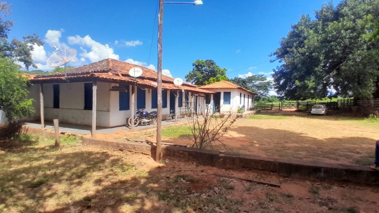 FAZENDA DE 1.000 HA EM MINAS GERAIS