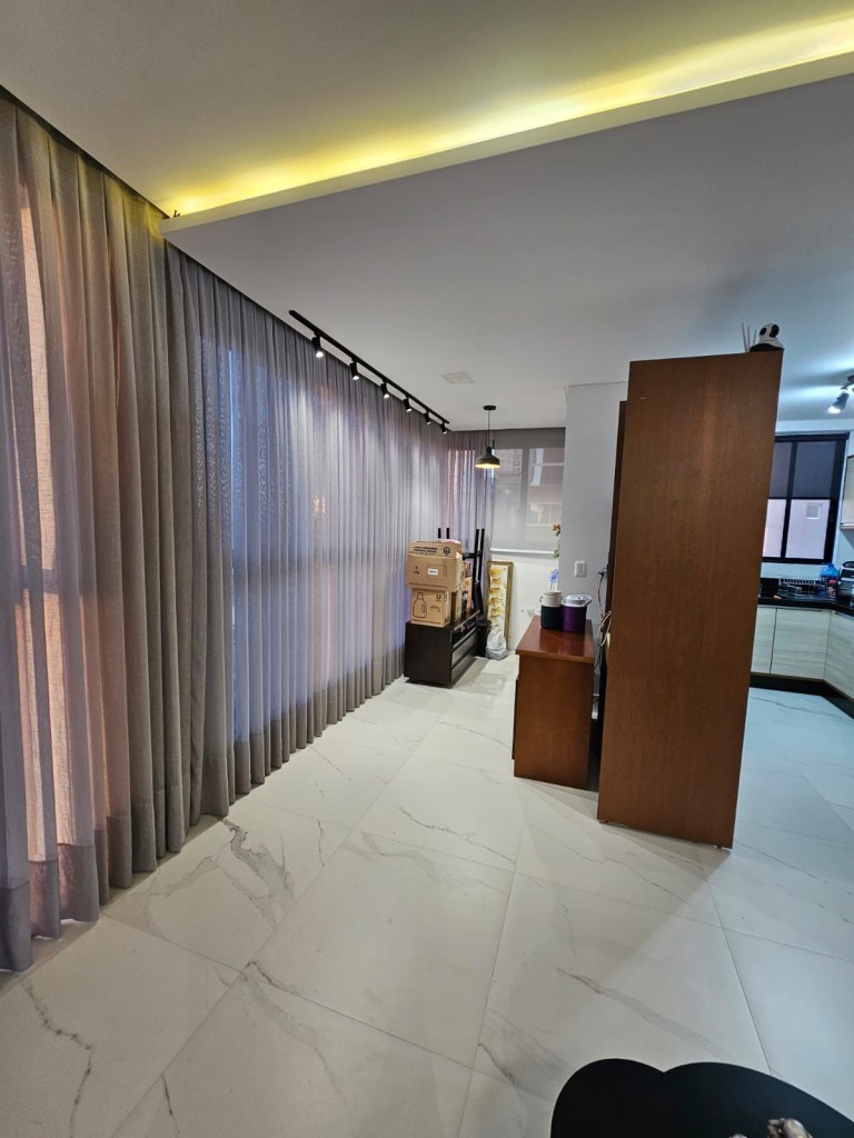 APARTAMENTO MOBILIADO EM ITAPEMA-SC