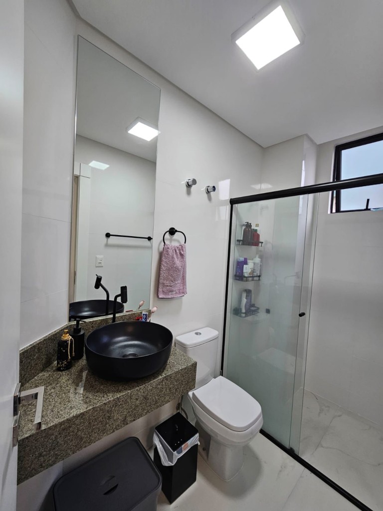 APARTAMENTO MOBILIADO EM ITAPEMA-SC