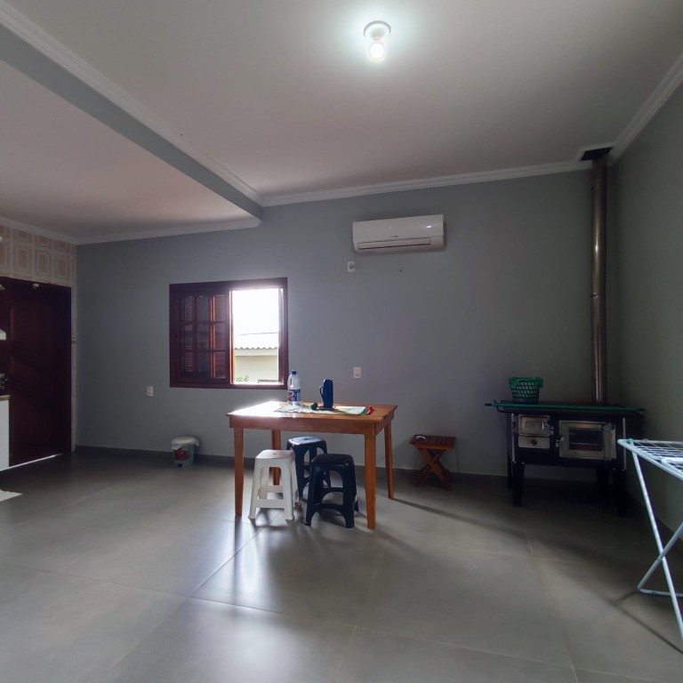 CASA DE 200 M² EM ENGENHO VELHO-RS