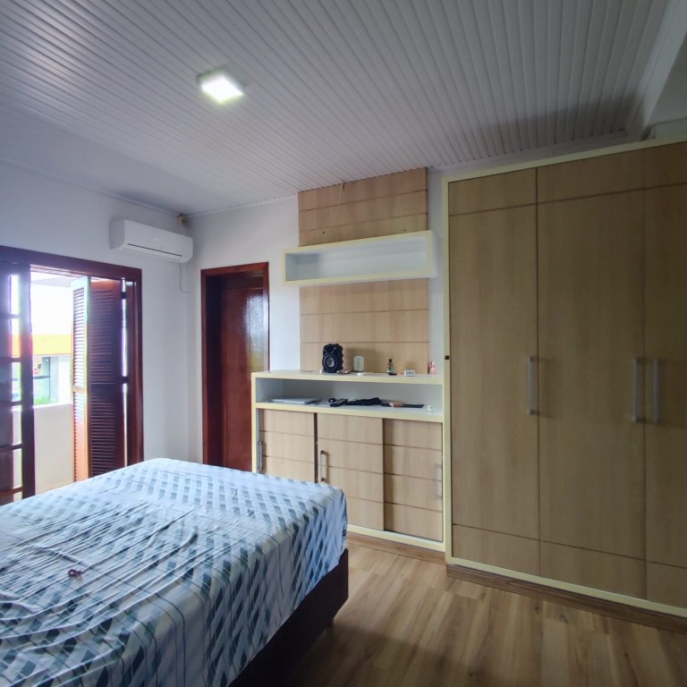 CASA DE 200 M² EM ENGENHO VELHO-RS