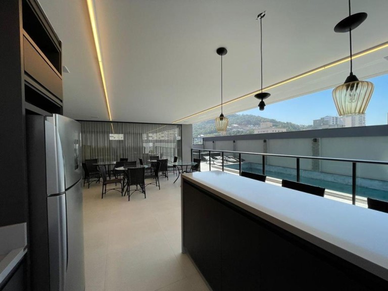 APARTAMENTO SEMI MOBILIADO EM ITAPEMA-SC