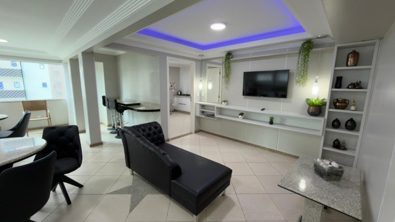 APARTAMENTO SEMI MOBILIADO EM PORTO BELO-SC