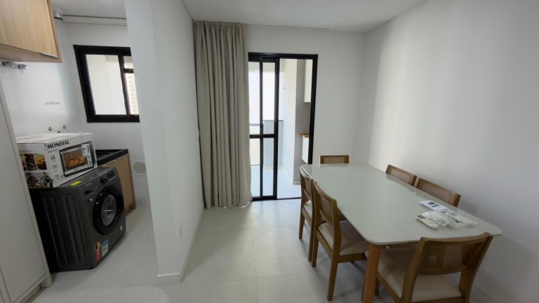 APARTAMENTO MOBILIADO EM ITAPEMA-SC