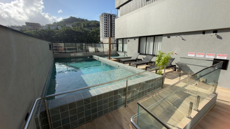 APARTAMENTO MOBILIADO EM ITAPEMA-SC