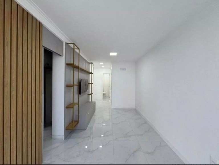 APARTAMENTO SEMI MOBILIADO EM ITAPEMA-SC