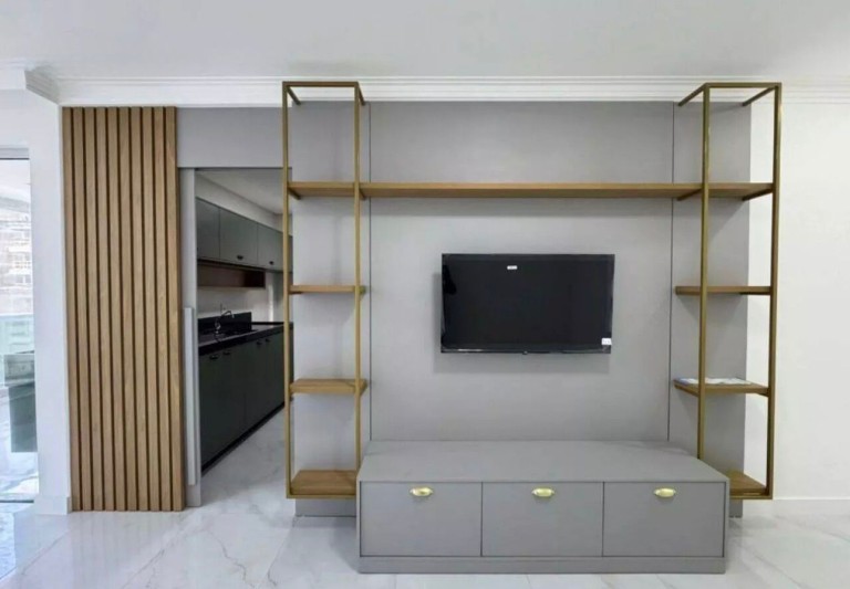 APARTAMENTO SEMI MOBILIADO EM ITAPEMA-SC