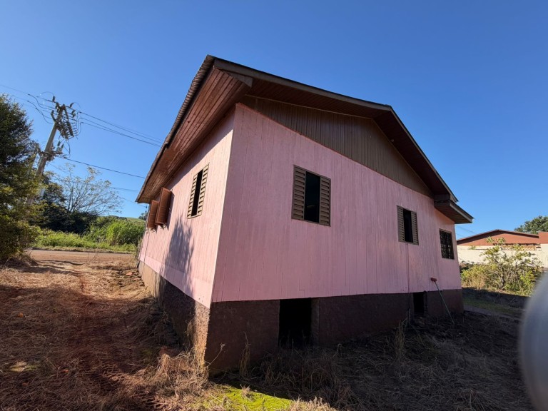 CASA DE 105 M² EM NOVO XINGU-RS