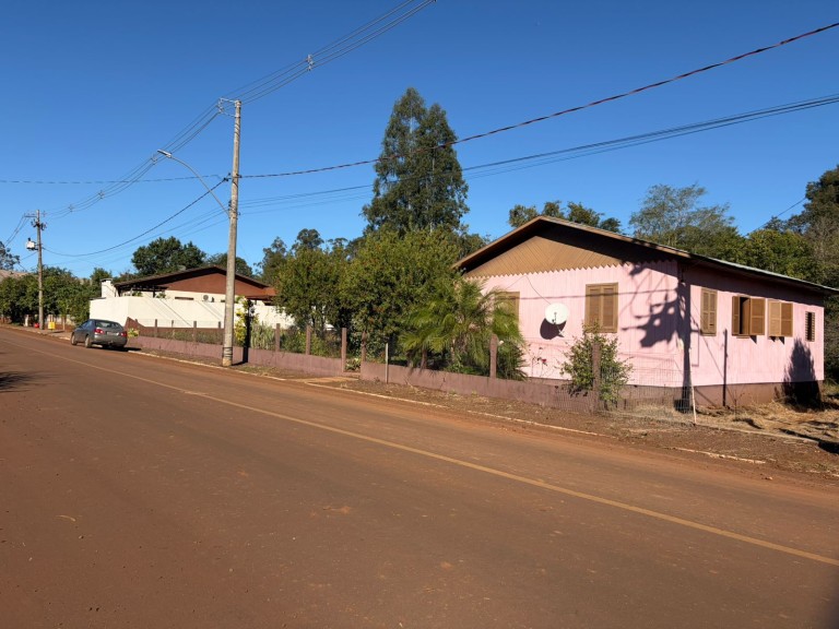 CASA DE 105 M² EM NOVO XINGU-RS
