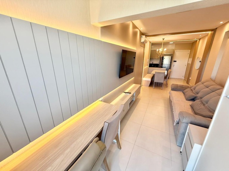 APARTAMENTO MOBILIADO EM ITAPEMA-SC