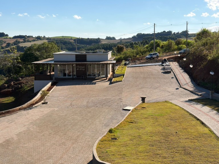 TERRENO EM CONDOMÍNIO RESIDENCIAL DE 459 M²