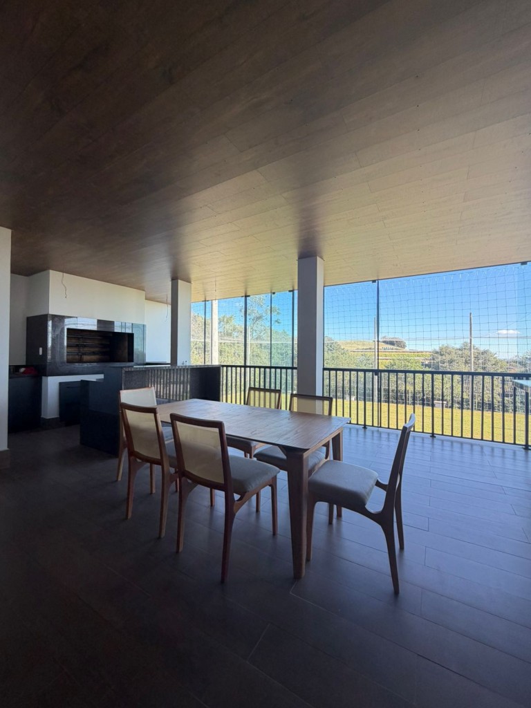 TERRENO EM CONDOMÍNIO RESIDENCIAL DE 459 M²