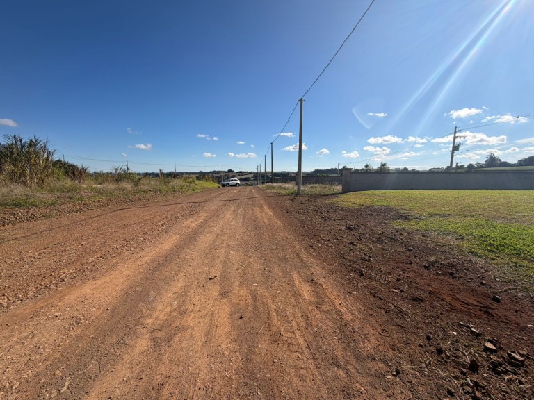 TERRENO EM CONDOMÍNIO RESIDENCIAL DE 459 M²