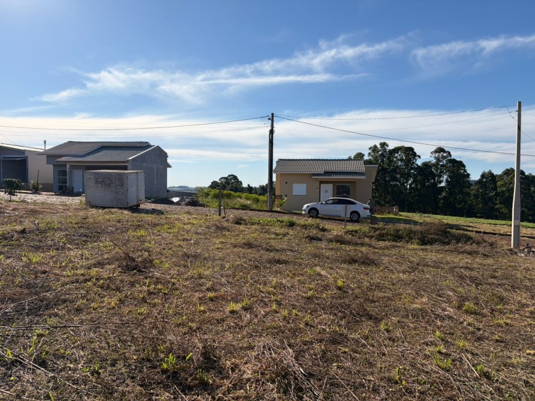 TERRENO DE 237 M² EM SARANDI-RS