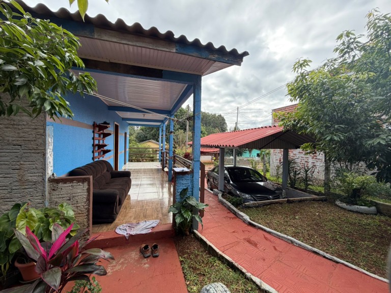 CASA DE 95,5 M² EM CONSTANTINA-RS