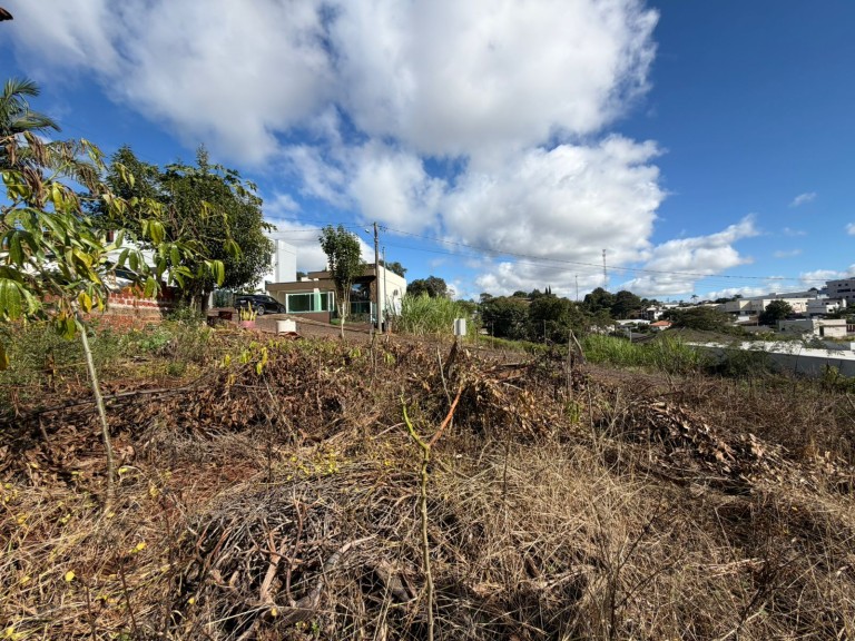TERRENO DE 363 M² COM R$ 25.000,00 DE DESCONTO
