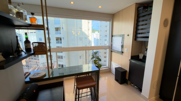 APARTAMENTO MOBILIADO EM ITAPEMA-SC
