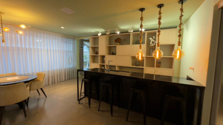 APARTAMENTO MOBILIADO EM ITAPEMA-SC