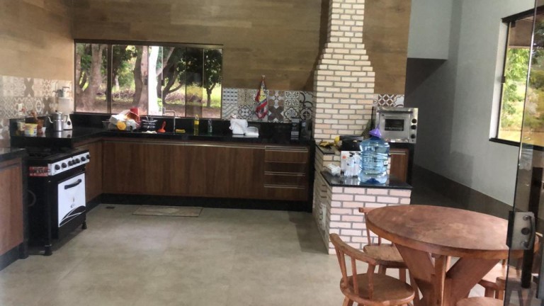 FAZENDA PORTEIRA FECHADA DE 2.725 HA