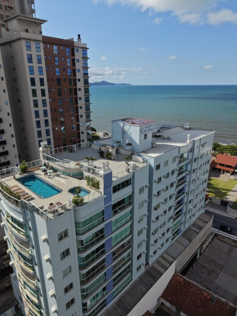 APARTAMENTO MOBILIADO EM PORTO BELO-SC