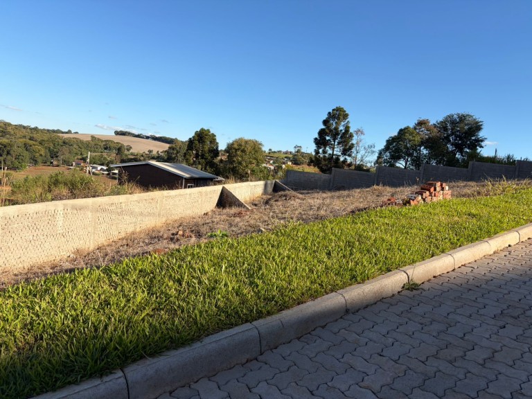 TERRENO DE 267 M² EM TRINDADE DO SUL-RS